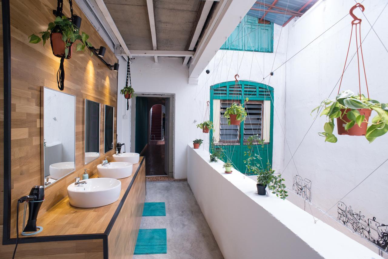 Olive Spring Hostel *